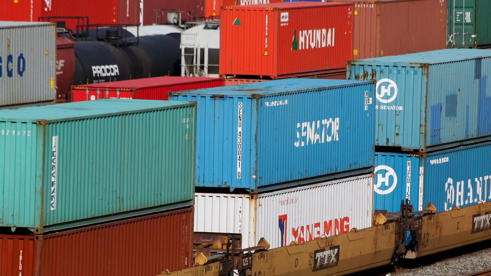 Cosign i External Secrets Operator: baza łańcucha dostaw Kubernetes dla MSP