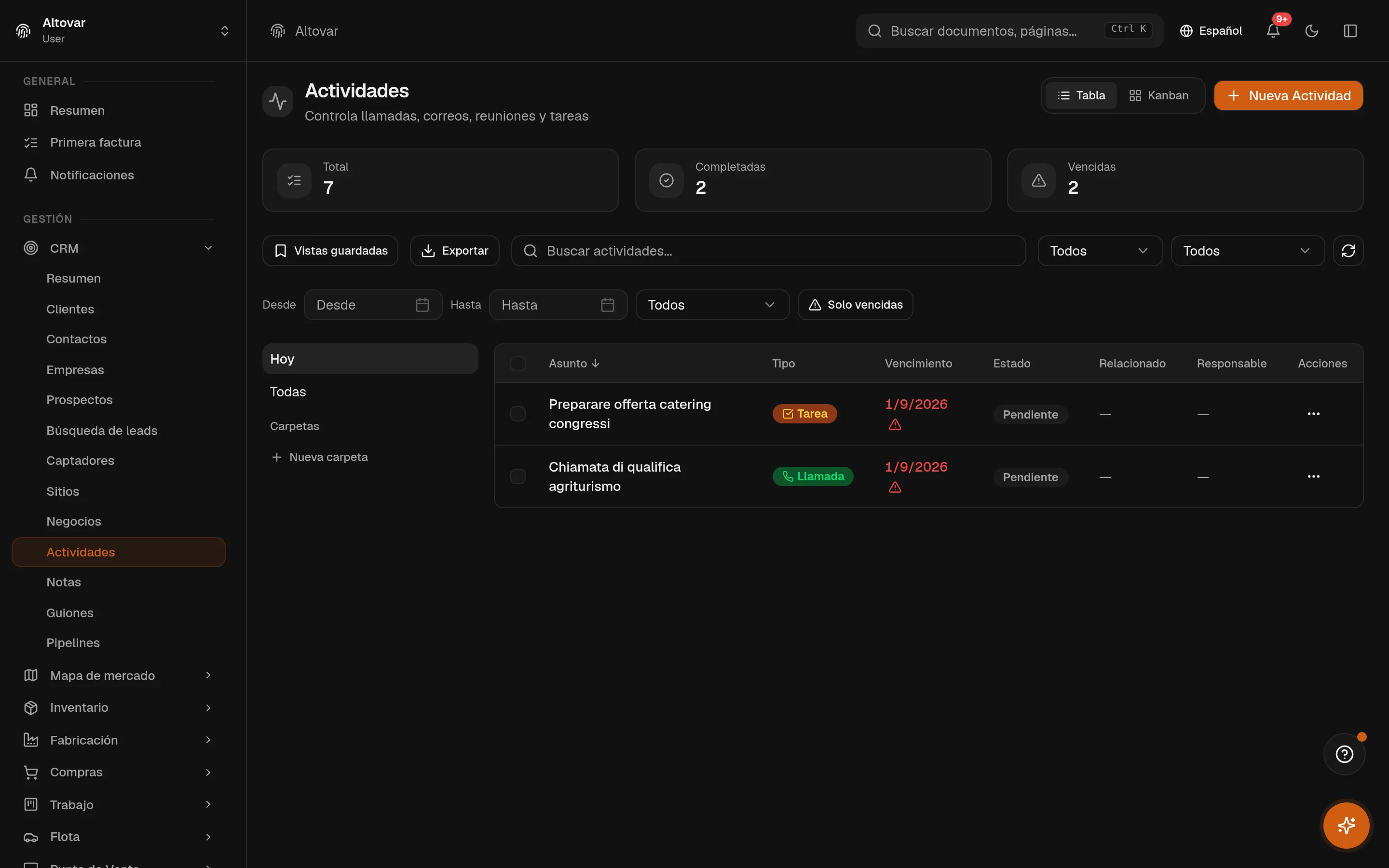 La lista de actividades de Equinox: llamadas, una reunión, tareas y un email de una empresa demo con tipo, asunto, fecha límite y estado.