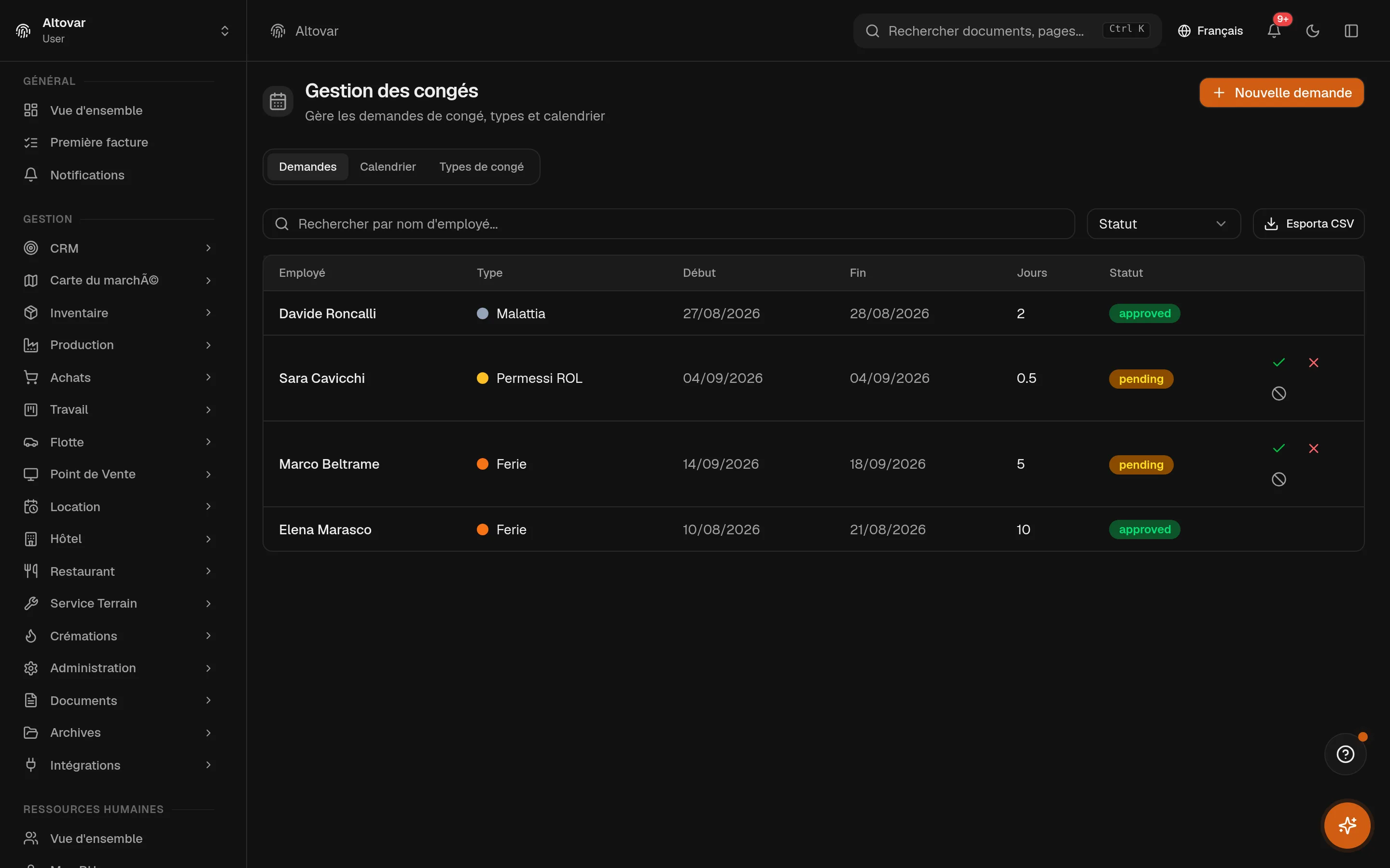 La page de gestion des congés d’Equinox : quatre demandes avec types colorés, dates, nombre de jours, statuts d’approbation et actions approuver/refuser.