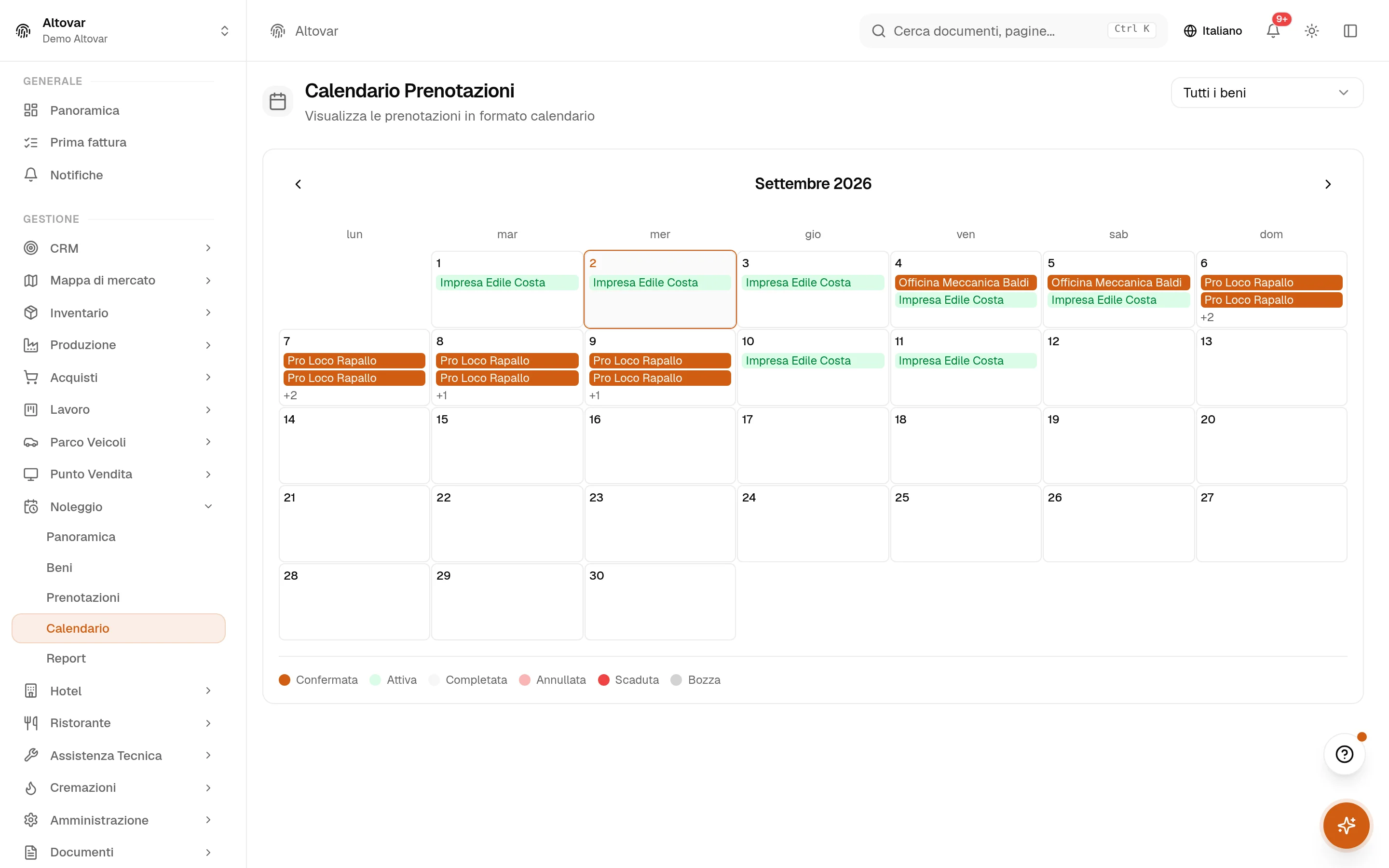 Il calendario noleggi di Equinox: una griglia mensile con le prenotazioni di un’azienda demo disegnate sui loro giorni per stato.