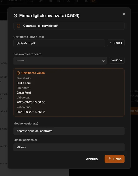 La finestra di firma di Sigil: un file di certificato scelto, un certificato valido con firmatario e date, i campi motivo e luogo e un pulsante per firmare.