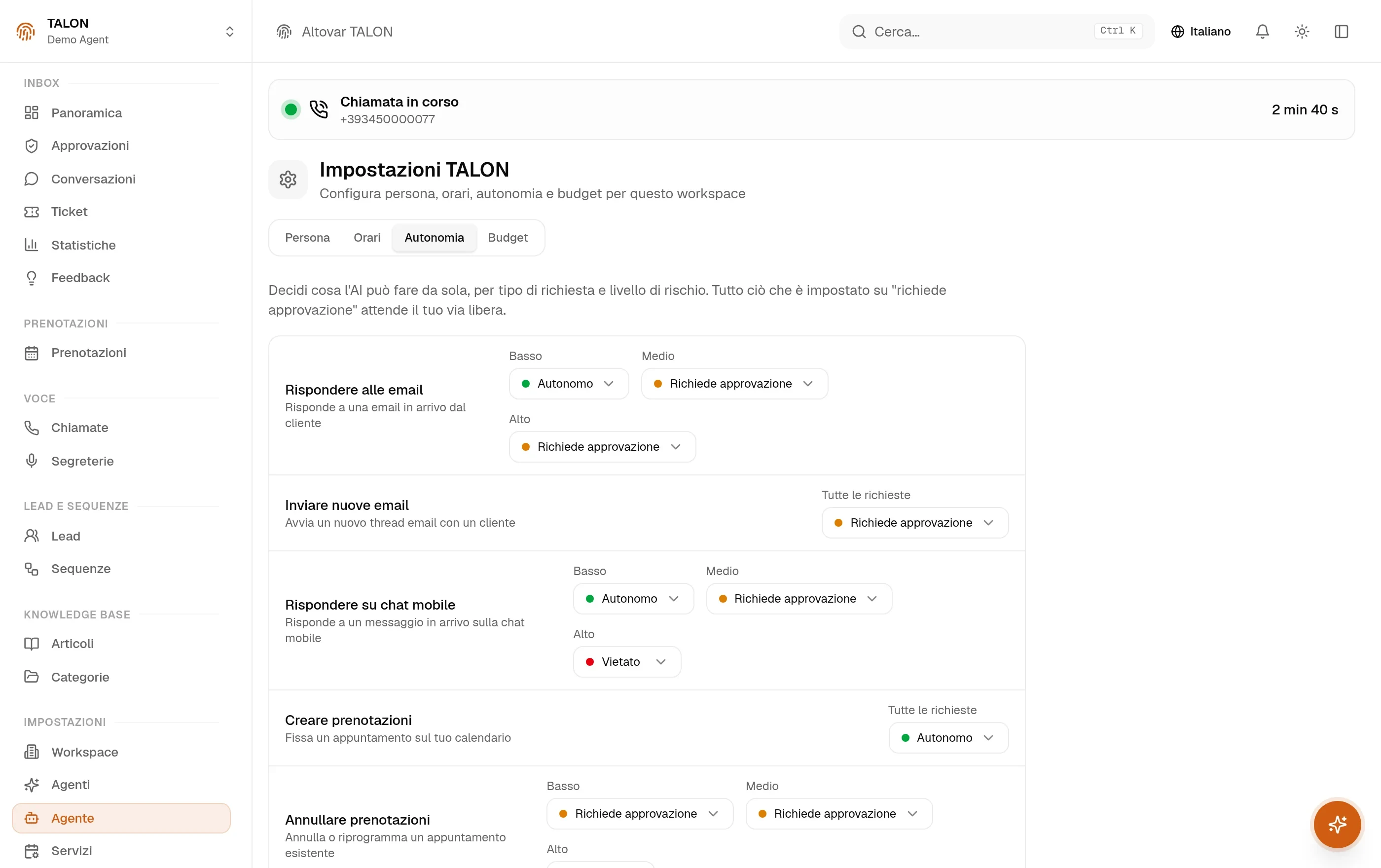 La matrice di autonomia nelle impostazioni di TALON: righe per rispondere alle email, inviare nuove email, rispondere in chat mobile, creare e annullare prenotazioni, ognuna con un verdetto — autonoma, richiede approvazione o vietata — per livello di posta in gioco.