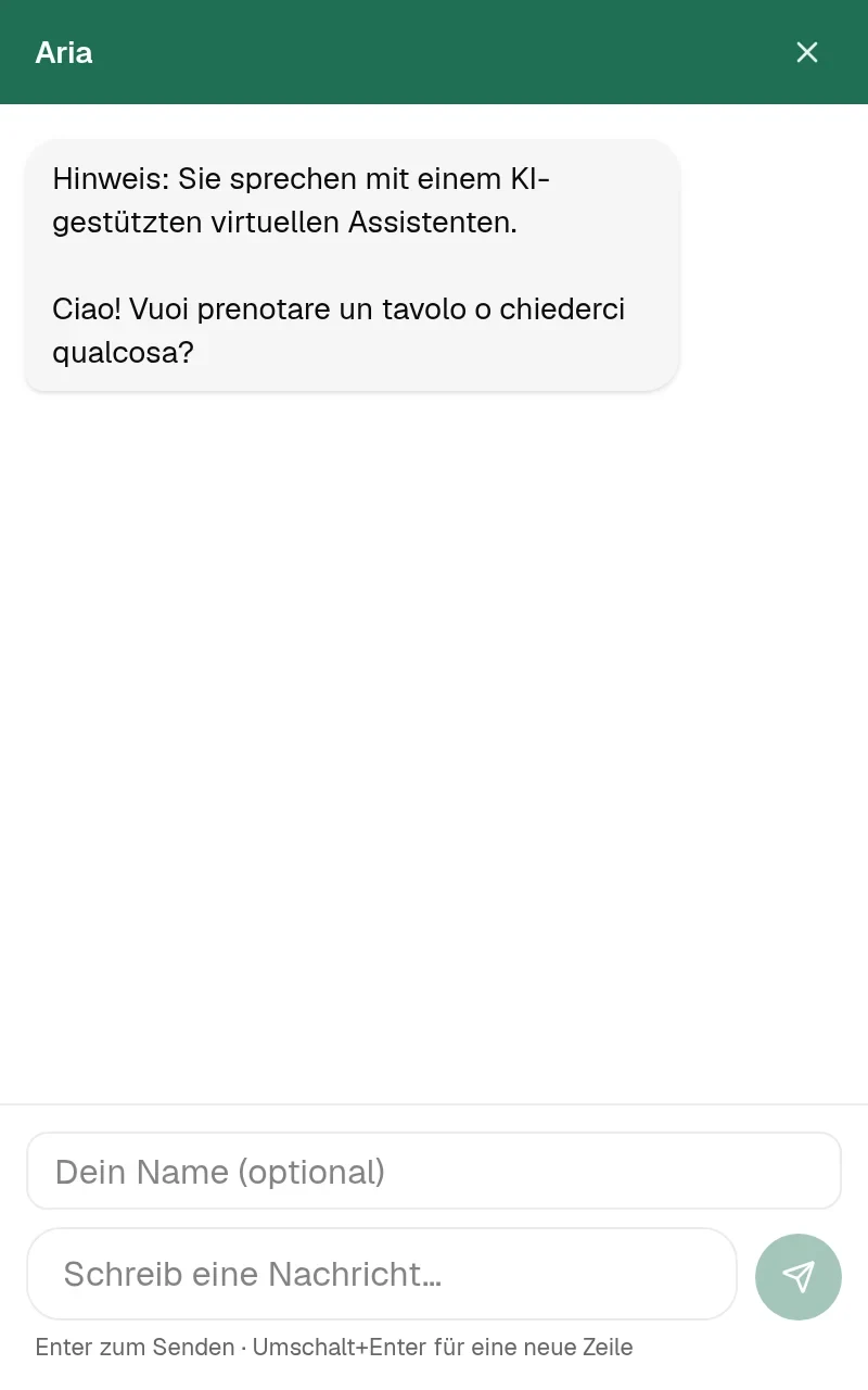 Das TALON-Chat-Widget, geöffnet, in der Markenfarbe des Demo-Workspace: eine Kopfzeile namens „Assistente“, der verpflichtende KI-Hinweis, eine Willkommensnachricht und das Eingabefeld.